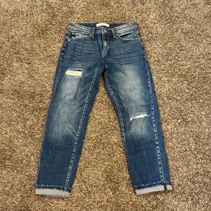 KanCan  Size 1/24 Mid Rise Medium wash Cropped cuffed Jeans